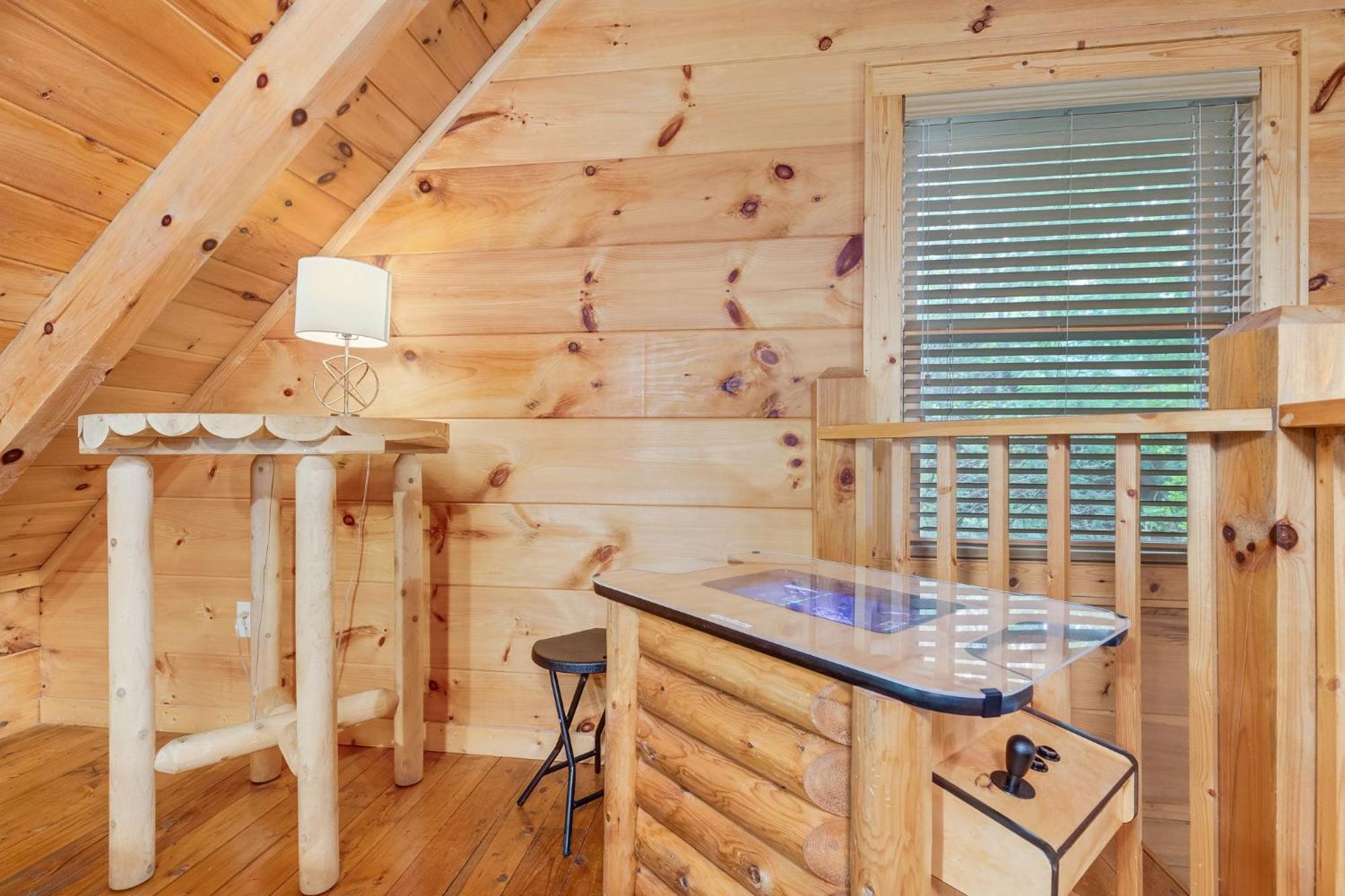 Elegant & Cozy Cabin Near Pigeon Forge 세비어빌 외부 사진