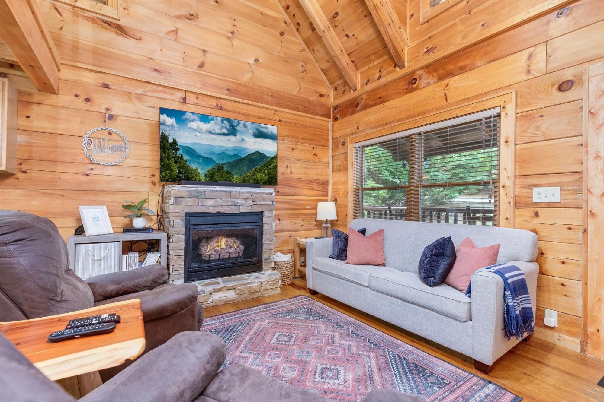 Elegant & Cozy Cabin Near Pigeon Forge 세비어빌 외부 사진
