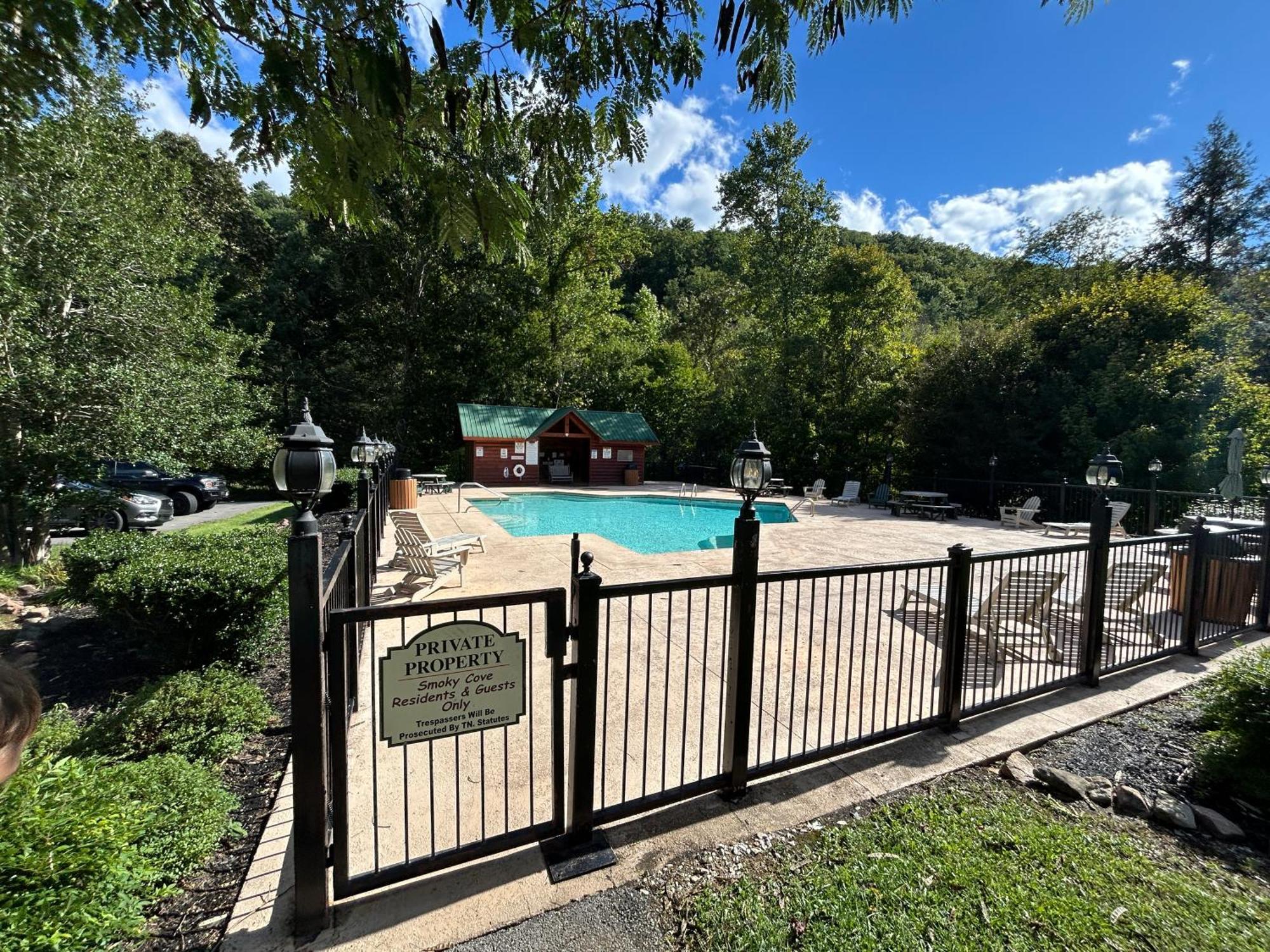 Elegant & Cozy Cabin Near Pigeon Forge 세비어빌 외부 사진